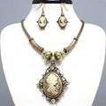 Cameo Necklace Set ***Stunning***