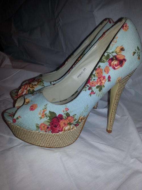 Audrey Vintage Platform Heels