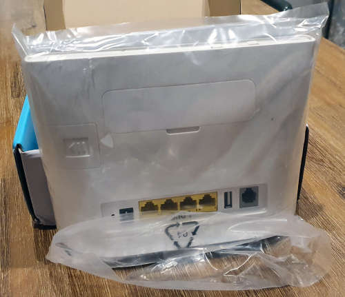 Huawei B315 LTE WiFi Router