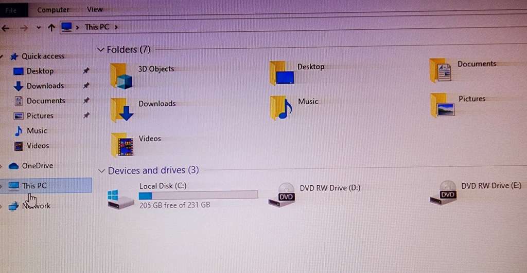 I3 gaming ready Desktop Machine complete with 24 inch Monitor, keyboard and mouse