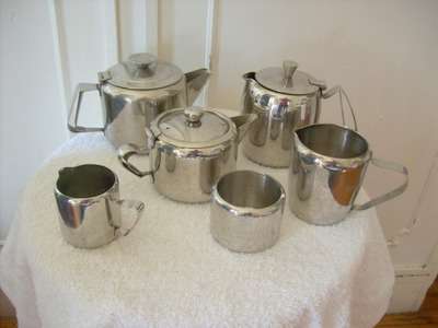 STAINLESS  STEEL TEA/COFFEE SET
