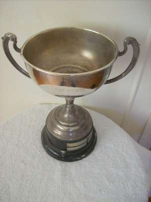 TROPHY.  Please read write up..........