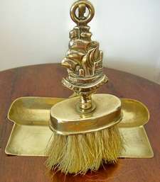 A BRASS TABLE BRUSH AND SCOOP