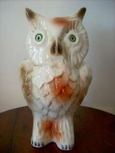 GORGEOUS ORNAMENT OF AN OWL.