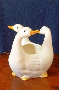 ORNAMENT OF THREE DUCKS.