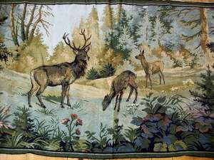 A BEAUTIFUL MATERIAL WALL HANGING