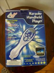 KARAOKE HANDHELD PLAYER