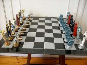 STAR WARS CHESS SET.