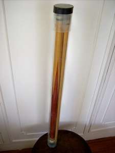 SNOOKER CUE IN BOX