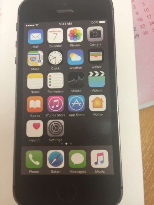 iPhone 5 S  16GB