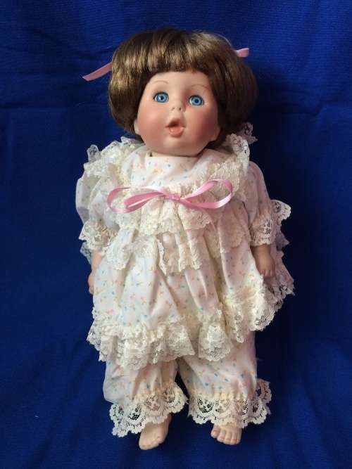 Vintage Porcelain Doll - Girl with Brown Hair