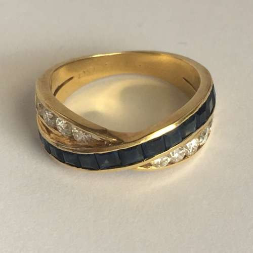 Beautiful 18ct Yellow Gold + Diamonds & Sapphires