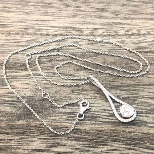 Stunning White Gold Diamond Necklace