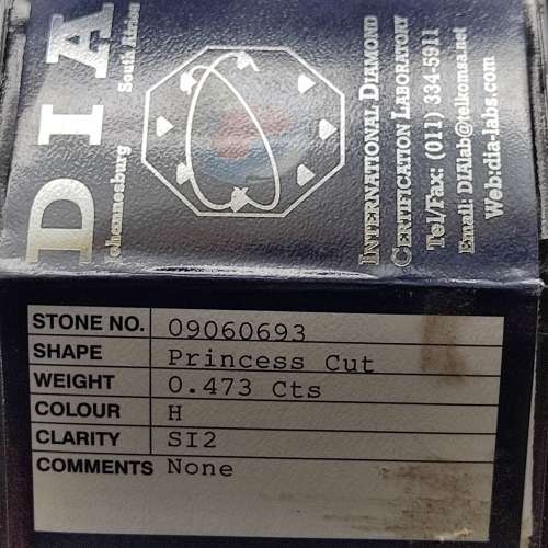 Beautiful White Gold Princess Cut Diamond Ring