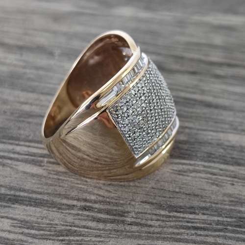 Yellow Gold Diamonds Ring