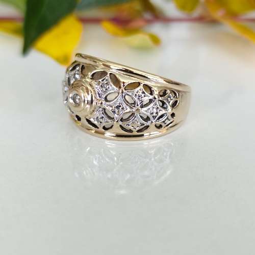 Yellow Gold Diamond Ring #1084