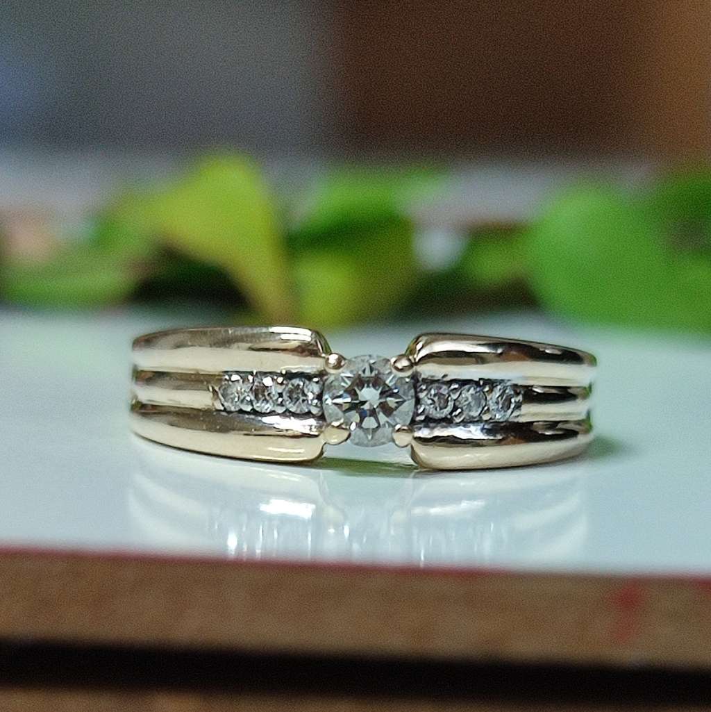 Yellow Gold & Diamonds Ring #1143