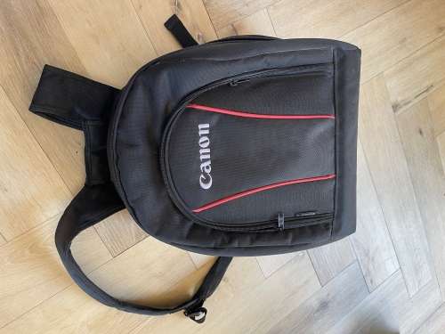 Canon EOS 700D Camera and 18 MP Lens Plus Kit with 2 Extra Lenses