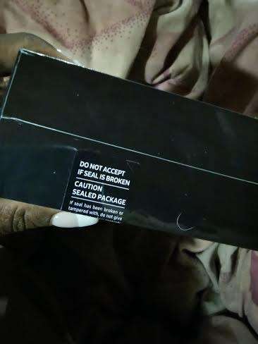 SAMSUNG BLACK S10    *VODACOM 24 MONTH GUARANTEE *