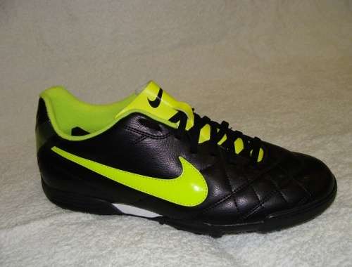 Original Mens Nike Tiempo Rio TF Indoor - UK 11 (SA 11)