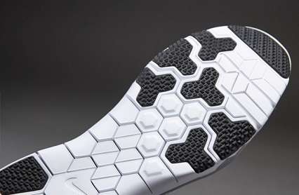 Original Mens Nike Free Trainer 5.0 V6 719922-110 - UK 7 (SA 7)