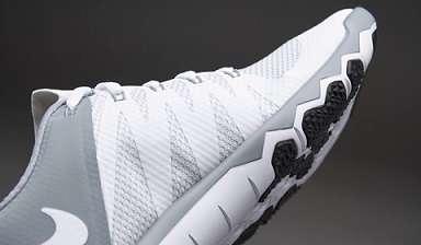 Original Mens Nike Free Trainer 5.0 V6 719922-110 - UK 7 (SA 7)