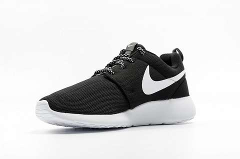 Original Ladies Nike Roshe One 844994-002 - UK 4 (SA 4)