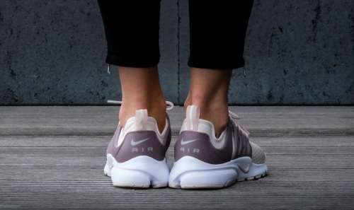 Original Ladies Nike Air Presto - 878068-102 - UK 6.5 (SA 6.5)