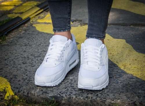 Original Mens Nike Air Max 90 Essential - 537384-111 - UK 9 (SA 9)