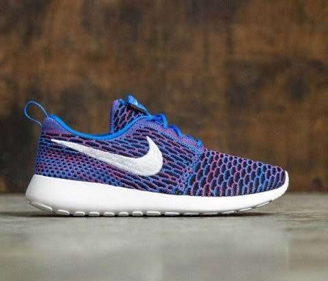 Original Ladies Nike Roshe One Flyknit - 704927-404 - UK 4 (SA 4)
