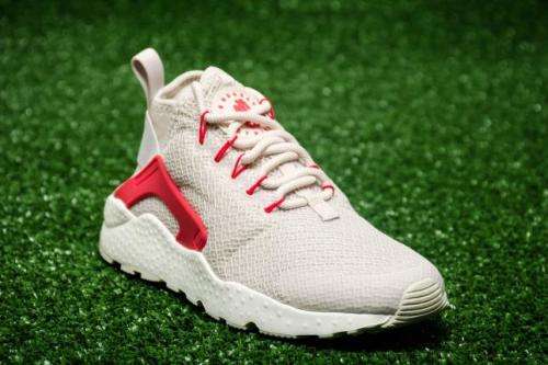 Original Ladies AIR HUARACHE RUN ULTRA - 819151-105 - UK 6 (SA 6)