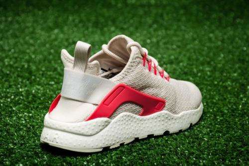 Original Ladies AIR HUARACHE RUN ULTRA - 819151-105 - UK 6 (SA 6)