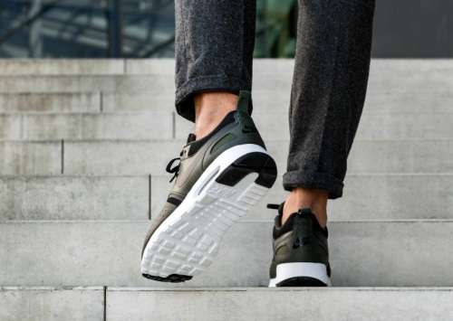 Original Mens Nike AIR MAX VISION - 918230-002 ***SEE AVAILABLE SIZES IN AD***