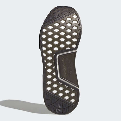 Original Mens ADIDAS NMD_R1 STLT PRIMEKNIT - CQ2385 - UK 8.5 (SA 8.5)