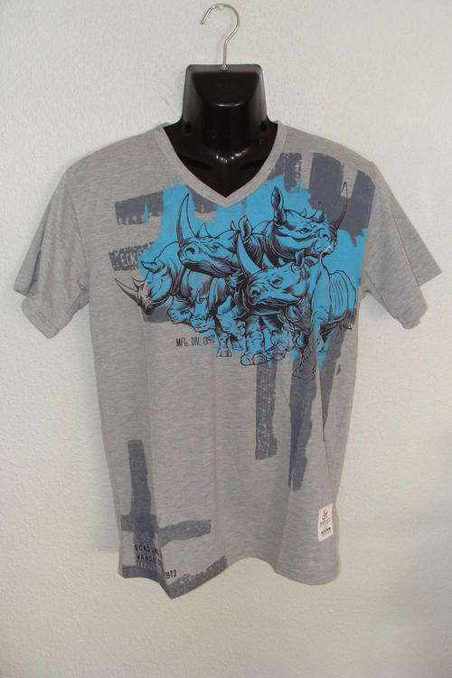 Mens ECKO UNLTD V Neck T Shirt X Large Slim Fit