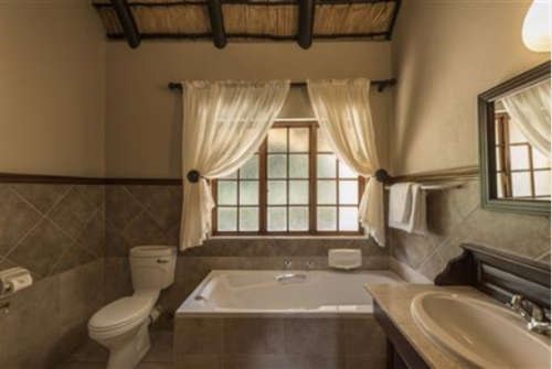 TIMESHARE TO LET AT DRAKENSBURG - Champagne Sports Resort - 15 Feb 2021 to 19 Feb 2021