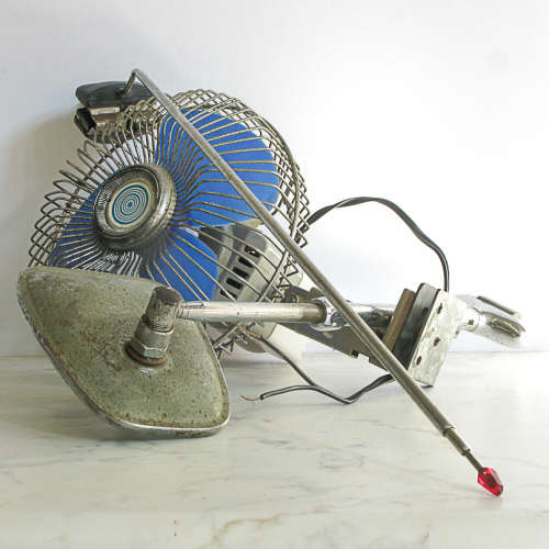 VINTAGE 1960's CAR AND CARAVAN KIT