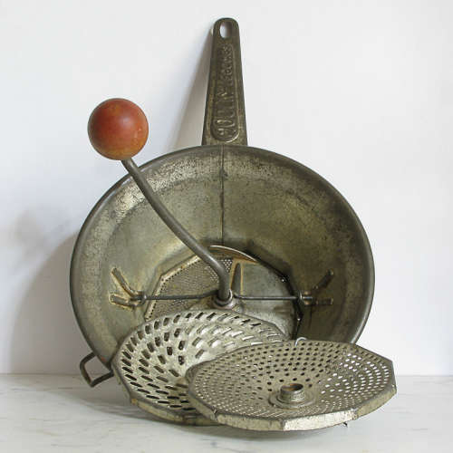 VINTAGE MOULIN LEGUMES - FRANCE