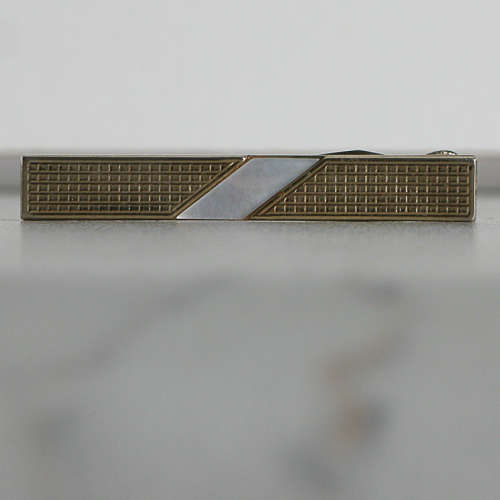 VINTAGE NIPPY-CLIPP TIE CLIP  MADE IN ENGLAND