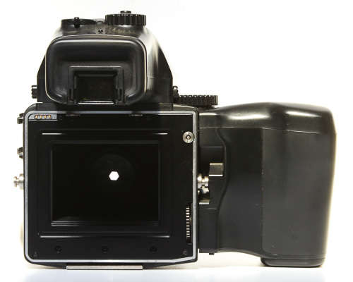 MAMIYA 645 PRO WITH LENS 80mm 2.8 N, BACKS AND ACCESSORIES, 1 LOT