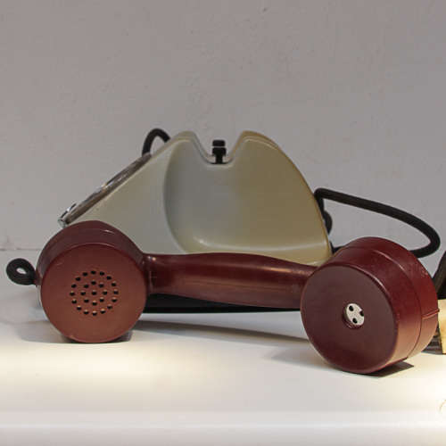 VINTAGE - GREY AND MAROON TELEPHONE FOR DISPLAY - SIEMENS EDISWAN