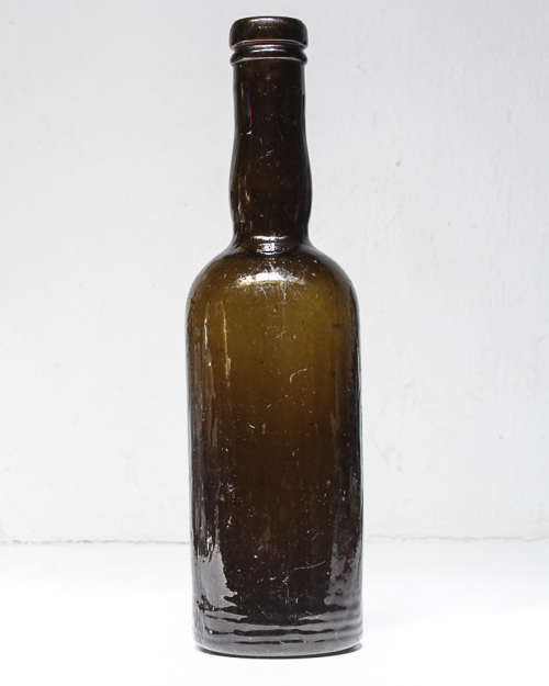 3 QUAINT VINTAGE BOTTLES, 1 LOT