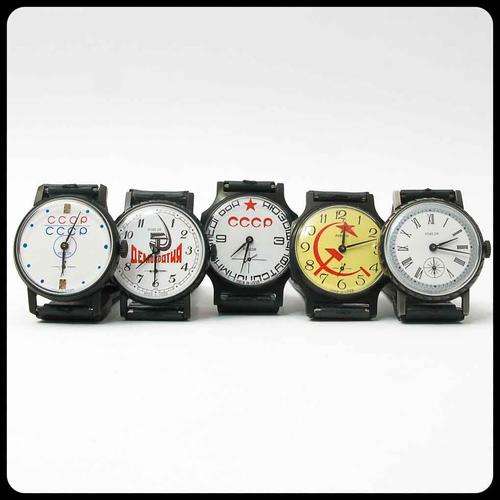 VINTAGE RUSSIAN MECHANICAL WRIST WATCHES POBEDA 10 WATCHES