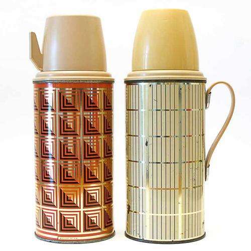 VINTAGE / RETRO THERMOS FLASKS x2