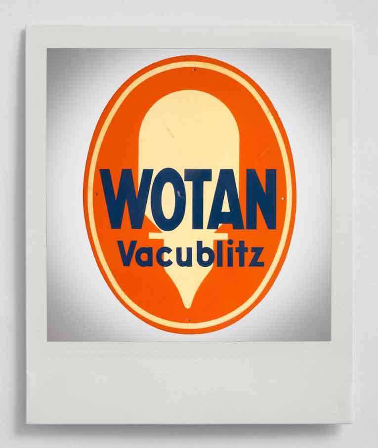 WOTAN LIGHT BULB SIGN