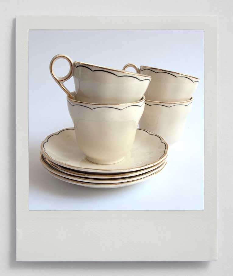 CUPS AND SAUCERS, GRINDLEY CREAMPETAL x 4
