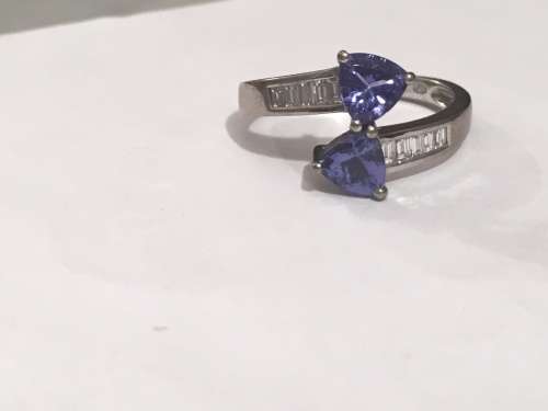 9ct White gold Tanzanite, Diamond ring for sale