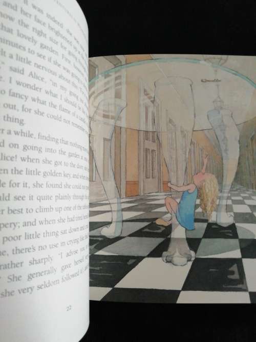 Alice`s Adventures in Wonderland - Lewis Carroll (Ilustrated by Helen Oxenbury)
