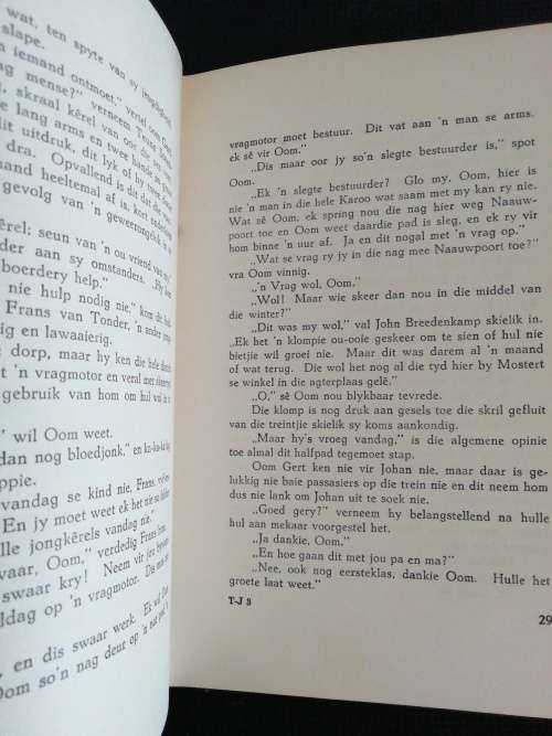 Die Tweebeen-Jakkals -/ AJ du Plessis