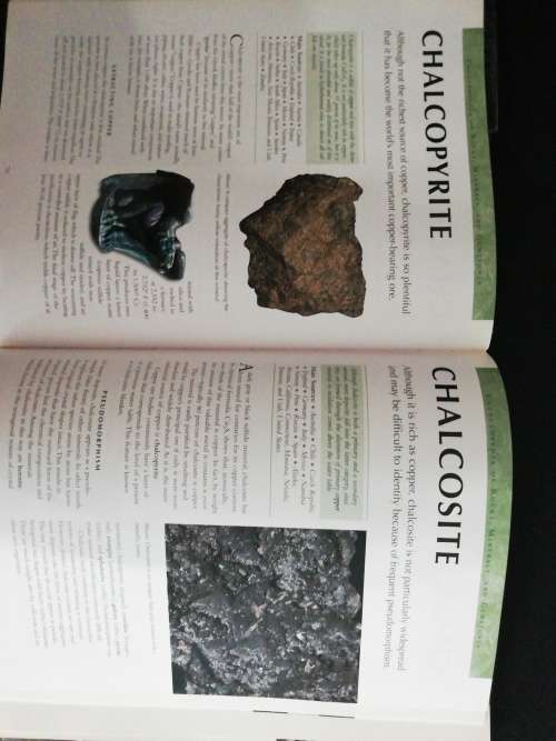 ENCYCLOPEDIA OF ROCKS , MINERALS AND GEMSTONES   /  HENRY RUSSELL